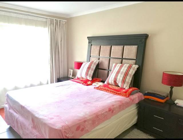 3 BEDROOM APARTMENT FOR SALE IN RIVONIA